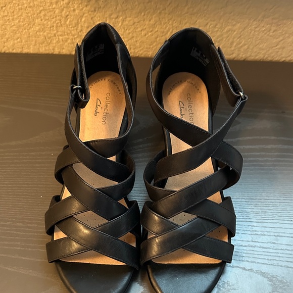 Clarks Women's Elegant Black Sandals, New condition. - Picture 1 of 5